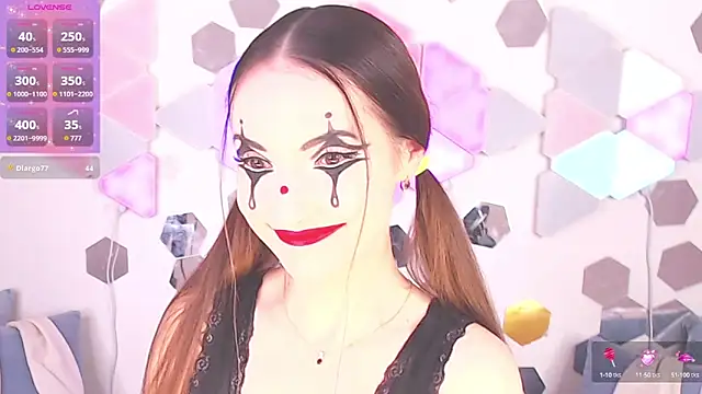 LexiKiss online show from October 2, 2025, 9:45 am