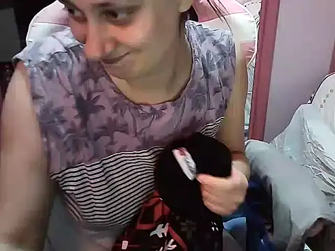 Snapshot of SexyAmanda32 chatting on March 6, 2025, 10:52 am SexyAmanda32 online show from March 6, 2025, 10:52 am