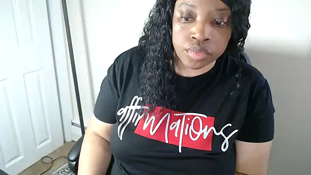 Sexymona1218 online show from June 3, 2026, 4:33 pm