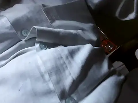 Snapshot of desiboy1101 chatting on March 19, 2025, 1:40 pm desiboy1101 online show from March 19, 2025, 1:40 pm