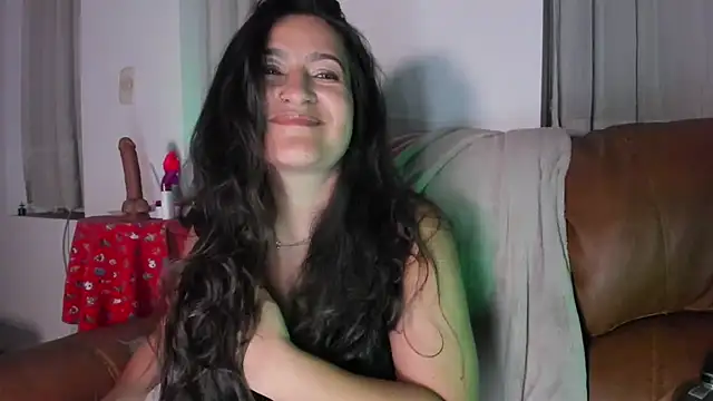 DeesseLuxure online show from November 22, 2025, 5:50 am