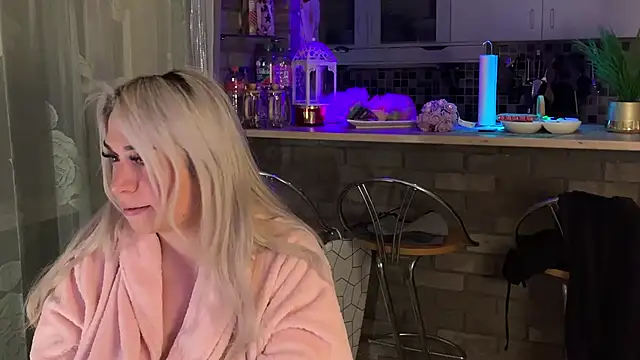 Snapshot of Monageil chatting on February 20, 2025, 4:36 pm Monageil online show from February 20, 2025, 4:36 pm