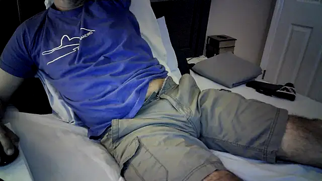 Snapshot of DoctorLoveJoy chatting on April 26, 2026, 3:48 am DoctorLoveJoy online show from April 26, 2026, 3:48 am