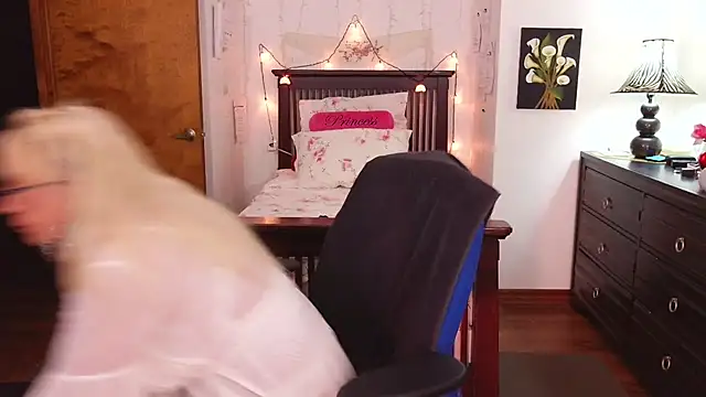 SASSYTHANG online show from March 22, 2026, 10:50 am