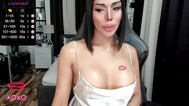 Forever MissCandace online show from March 18, 2025, 7:12 pm