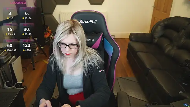 Snapshot of KelseyCobalt chatting on March 13, 2025, 9:48 pm KelseyCobalt online show from March 13, 2025, 9:48 pm