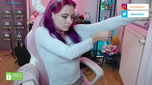 Snapshot of Noochka chatting on December 16, 2025, 7:07 pm Noochka online show from December 16, 2025, 7:07 pm