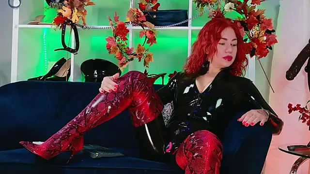 Ella  Kross online show from September 25, 2025, 4:07 am