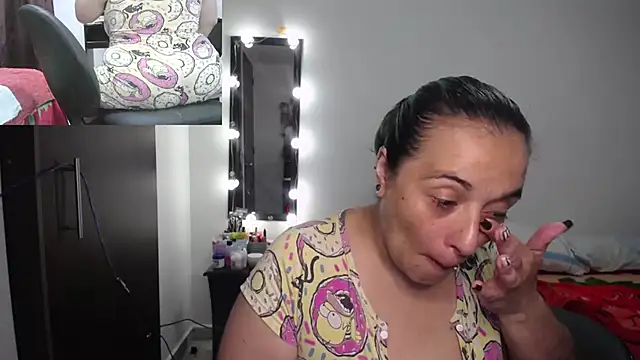 Snapshot of zoe_hotxxx chatting on October 4, 2025, 2:18 pm zoe hotxxx online show from October 4, 2025, 2:18 pm