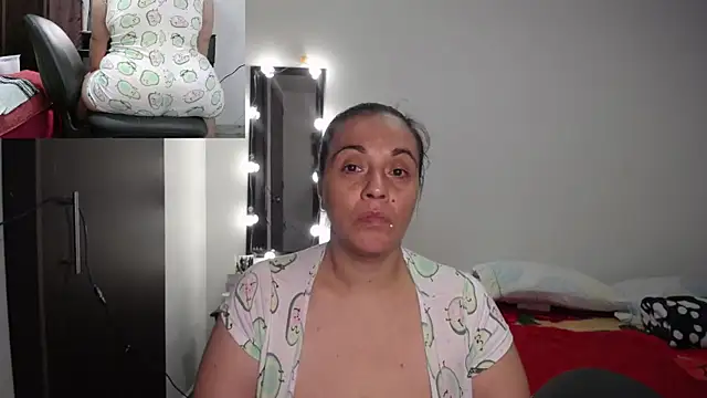 Snapshot of zoe_hotxxx chatting on September 28, 2025, 11:55 pm zoe hotxxx online show from September 28, 2025, 11:55 pm