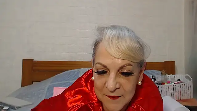Snapshot of awild_kitten chatting on September 14, 2025, 9:20 am awild kitten online show from September 14, 2025, 9:20 am