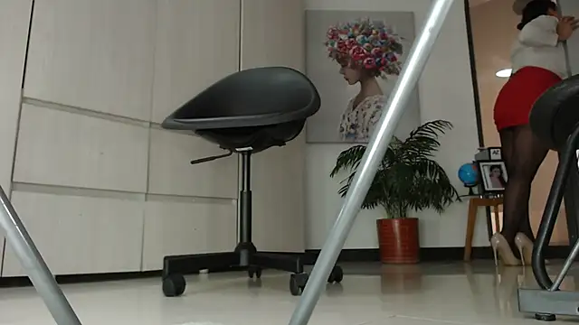 Snapshot of carieBelle1 chatting on March 21, 2025, 2:18 pm carieBelle1 online show from March 21, 2025, 2:18 pm