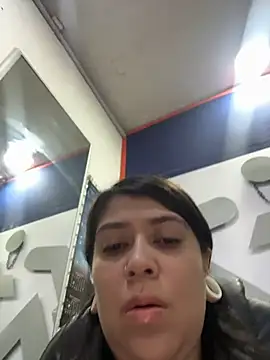 Snapshot of emilyjohanson chatting on June 23, 2026, 6:50 pm emilyjohanson online show from June 23, 2026, 6:50 pm