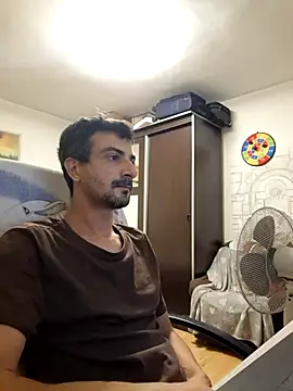 Snapshot of Cipribuddy chatting on September 13, 2025, 9:26 pm Cipribuddy online show from September 13, 2025, 9:26 pm