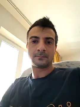 Snapshot of Cipribuddy chatting on October 28, 2025, 8:57 am Cipribuddy online show from October 28, 2025, 8:57 am