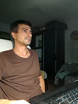 Snapshot of Cipribuddy chatting on September 17, 2025, 10:34 pm Cipribuddy online show from September 17, 2025, 10:34 pm