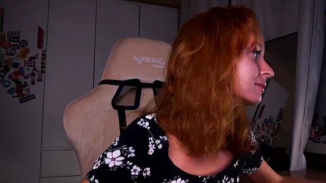 Snapshot of Liuba_Fox chatting on July 13, 2026, 8:30 pm Liuba Fox online show from July 13, 2026, 8:30 pm