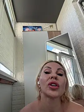 Snapshot of Hotnessi chatting on May 3, 2026, 8:30 am Hotnessi online show from May 3, 2026, 8:30 am