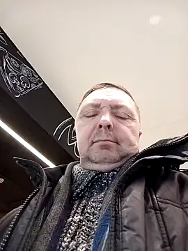 Snapshot of Pokaz2020 chatting on February 19, 2025, 6:21 pm Pokaz2020 online show from February 19, 2025, 6:21 pm