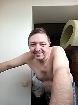 Snapshot of Pokaz2020 chatting on November 21, 2025, 9:08 am Pokaz2020 online show from November 21, 2025, 9:08 am