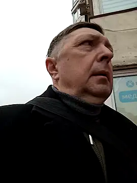 Snapshot of Pokaz2020 chatting on October 2, 2025, 7:34 am Pokaz2020 online show from October 2, 2025, 7:34 am