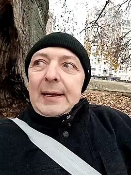 Snapshot of Pokaz2020 chatting on November 4, 2025, 11:36 am Pokaz2020 online show from November 4, 2025, 11:36 am