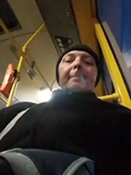 Snapshot of Pokaz2020 chatting on November 28, 2025, 2:28 pm Pokaz2020 online show from November 28, 2025, 2:28 pm