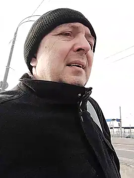 Snapshot of Pokaz2020 chatting on November 14, 2025, 8:29 am Pokaz2020 online show from November 14, 2025, 8:29 am