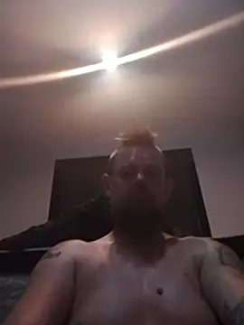 Snapshot of Skody31 chatting on April 5, 2026, 4:57 pm Skody31 online show from April 5, 2026, 4:57 pm