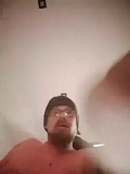 Snapshot of Skody31 chatting on April 23, 2026, 10:11 pm Skody31 online show from April 23, 2026, 10:11 pm