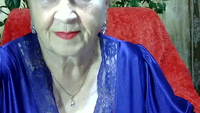 Emma52610 online show from November 9, 2025, 12:09 pm