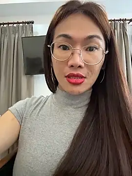 Jakolera2020 online show from November 10, 2025, 4:23 pm