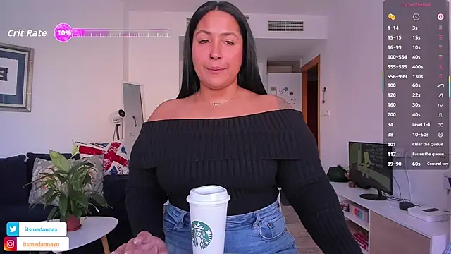 DannaaMeliza online show from November 26, 2025, 12:38 pm