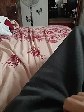 Snapshot of INDRAGOSTITUL chatting on November 6, 2025, 11:47 am INDRAGOSTITUL online show from November 6, 2025, 11:47 am