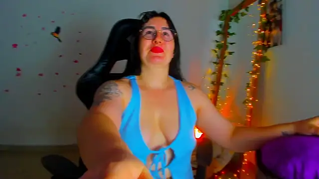 Susan Foxx online show from November 7, 2025, 11:30 pm