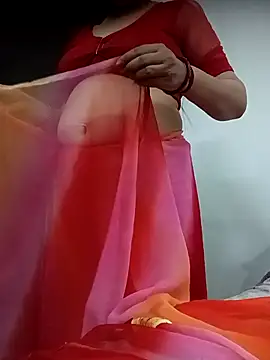 naughtymadam online show from March 27, 2026, 8:26 am