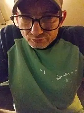 ROBERT0516 online show from November 2, 2025, 1:21 am