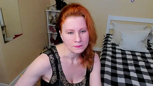 Snapshot of FoxySophia chatting on October 30, 2025, 3:31 pm FoxySophia online show from October 30, 2025, 3:31 pm