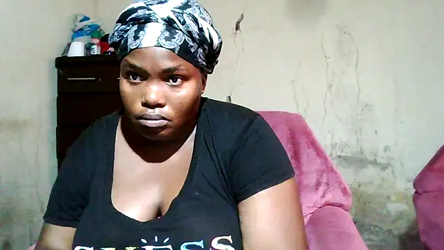 Snapshot of sexybigboobz chatting on November 28, 2025, 5:51 am sexybigboobz online show from November 28, 2025, 5:51 am