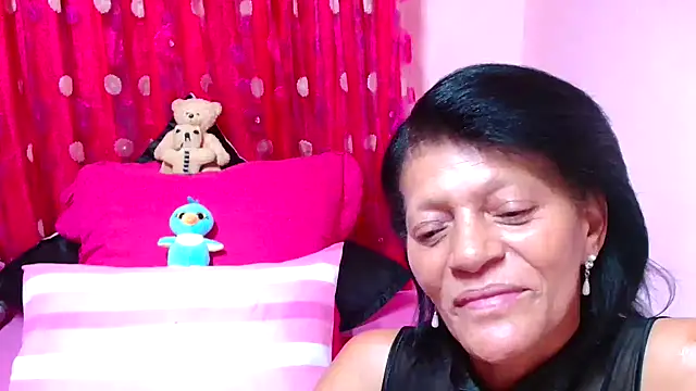 Snapshot of SLUTTYROXY chatting on November 6, 2025, 6:56 pm SLUTTYROXY online show from November 6, 2025, 6:56 pm