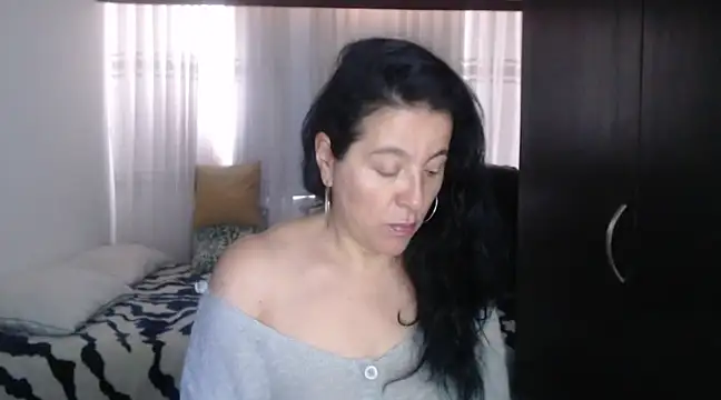 Snapshot of stefilove10 chatting on January 9, 2025, 2:51 pm stefilove10 online show from January 9, 2025, 2:51 pm