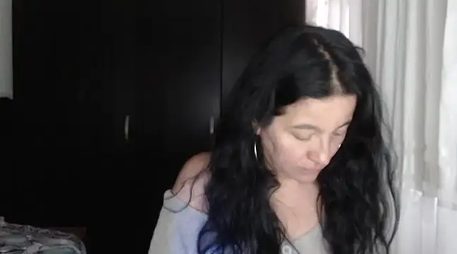 Snapshot of stefilove10 chatting on December 2, 2024, 2:14 pm stefilove10 online show from December 2, 2024, 2:14 pm