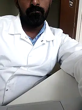 honeyboy4aunty online show from March 22, 2025, 6:00 am