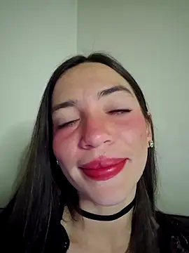 loveuu-bae online show from October 8, 2025, 12:56 am