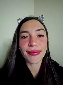 loveuu-bae online show from October 18, 2025, 11:40 pm