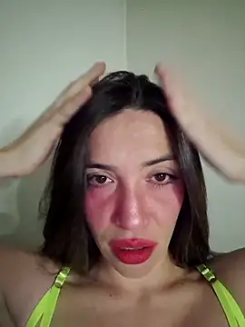 loveuu-bae online show from February 28, 2026, 2:44 am