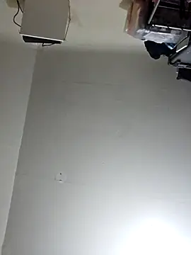 Snapshot of UncutHammer69 chatting on March 10, 2025, 2:17 am UncutHammer69 online show from March 10, 2025, 2:17 am