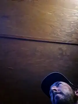 Snapshot of UncutHammer69 chatting on February 13, 2026, 2:50 pm UncutHammer69 online show from February 13, 2026, 2:50 pm