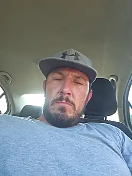 Snapshot of UncutHammer69 chatting on September 13, 2025, 3:34 pm UncutHammer69 online show from September 13, 2025, 3:34 pm