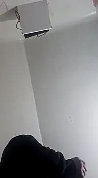 Snapshot of UncutHammer69 chatting on March 18, 2025, 3:02 am UncutHammer69 online show from March 18, 2025, 3:02 am